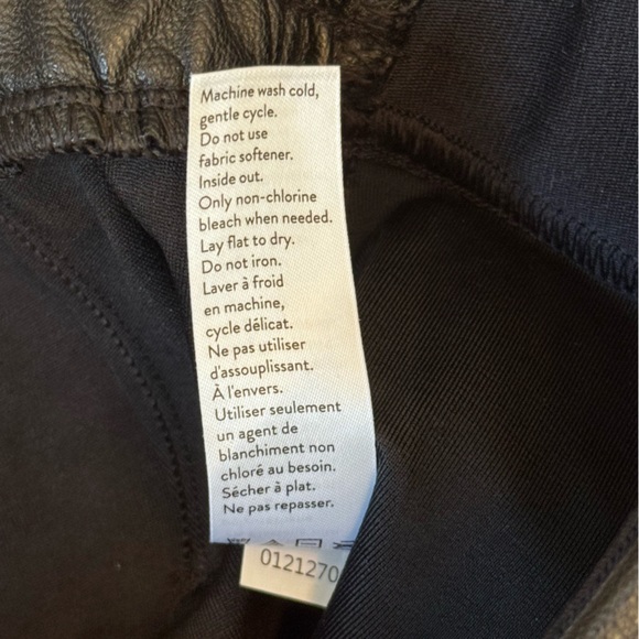 Spanx Faux Leather High Rise Pull-On Jogger Pants Black Womens Size M 29” Inseam - Picture 12 of 16